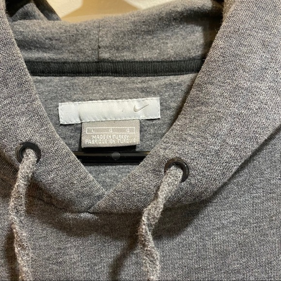 Men's Nike hoodie - Picture 3 of 4